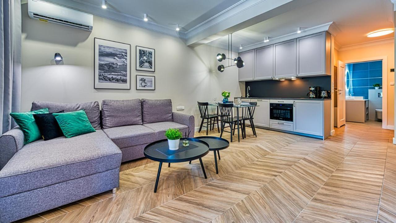 Apartamenty Centrum - Wyszynskiego 9 By Royal Aparts Świeradów-Zdrój Esterno foto