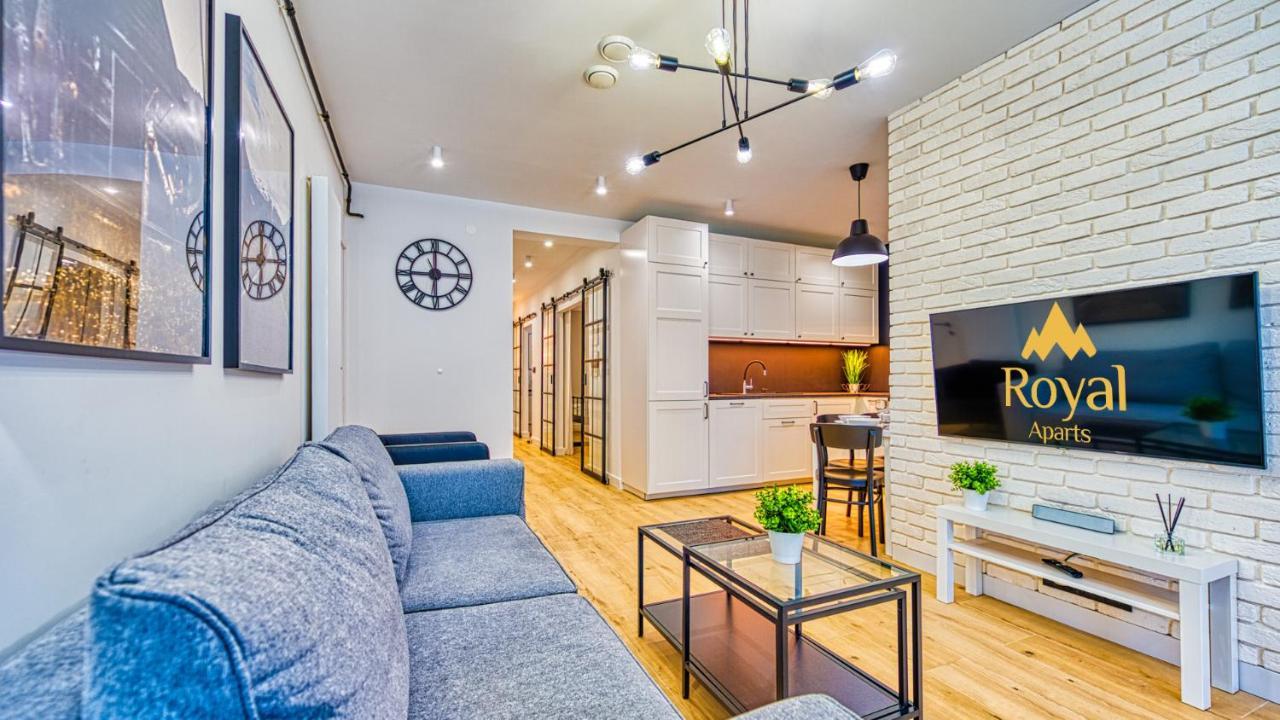 Apartamenty Centrum - Wyszynskiego 9 By Royal Aparts Świeradów-Zdrój Esterno foto