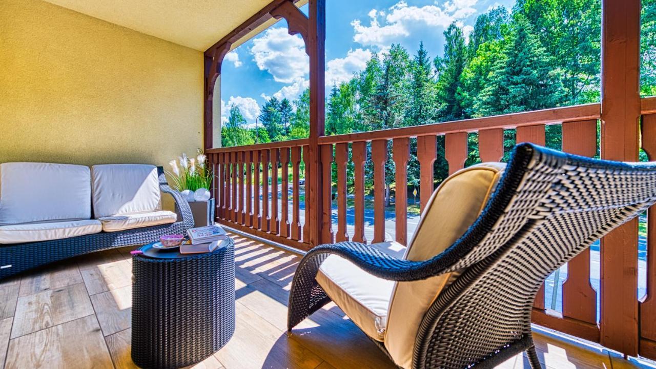 Apartamenty Centrum - Wyszynskiego 9 By Royal Aparts Świeradów-Zdrój Esterno foto
