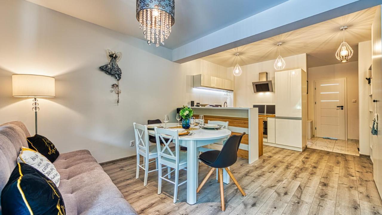 Apartamenty Centrum - Wyszynskiego 9 By Royal Aparts Świeradów-Zdrój Esterno foto
